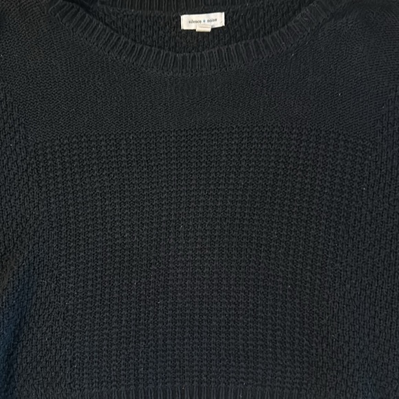 Womens Silence & Noise cropped off the shoulder sweater in black size large - Picture 4 of 12